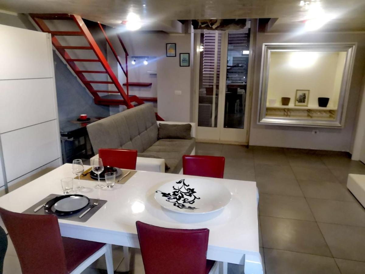 Metro Casa Vacanze Brindisi Ngoại thất bức ảnh